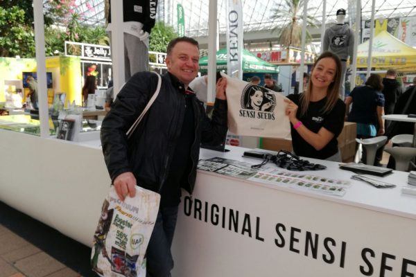 Sampling Staff- Sensi Seeds - Spannabis Barcelona